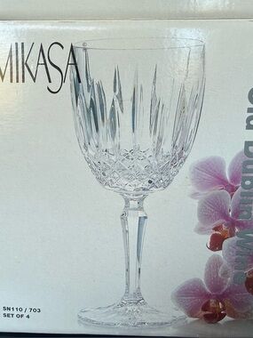Mikasa Clear Cut Crystal Wine Goblet